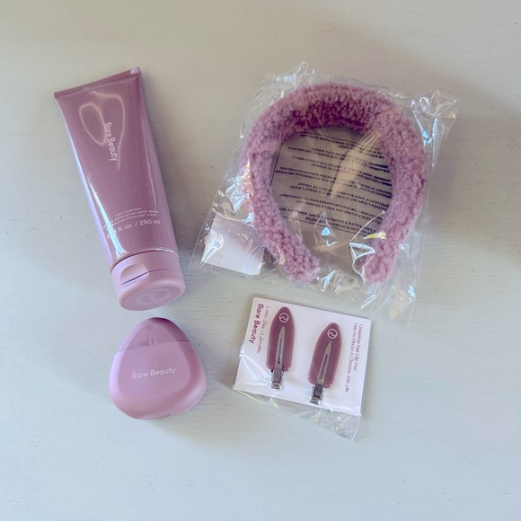 NWT Rare Beauty by Selena Gomez Find Comfort Bundle